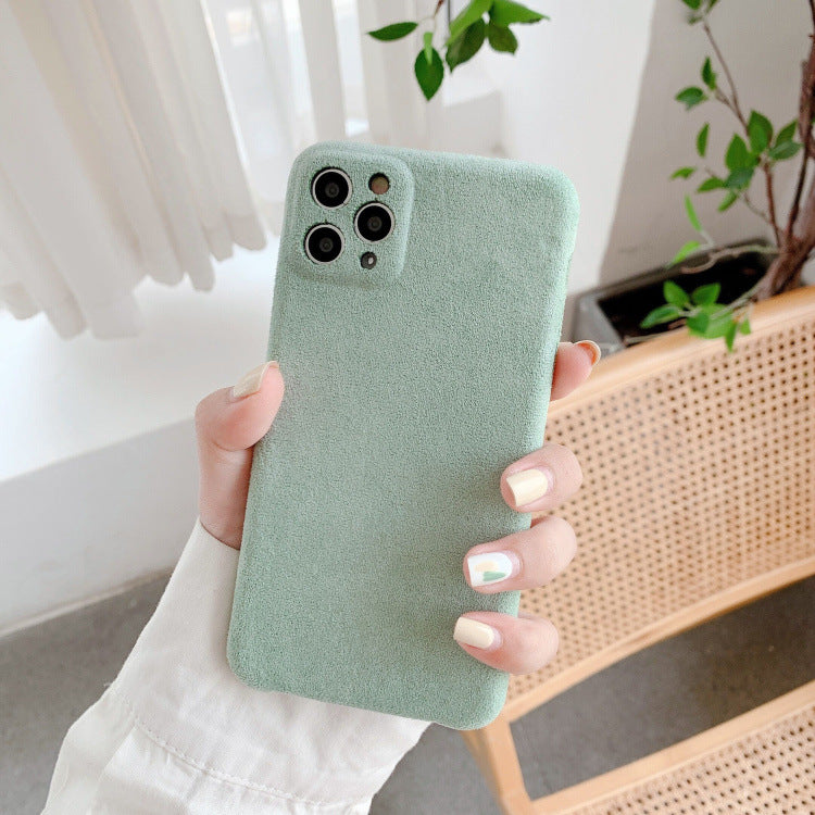 Fluffy wave dot phone case